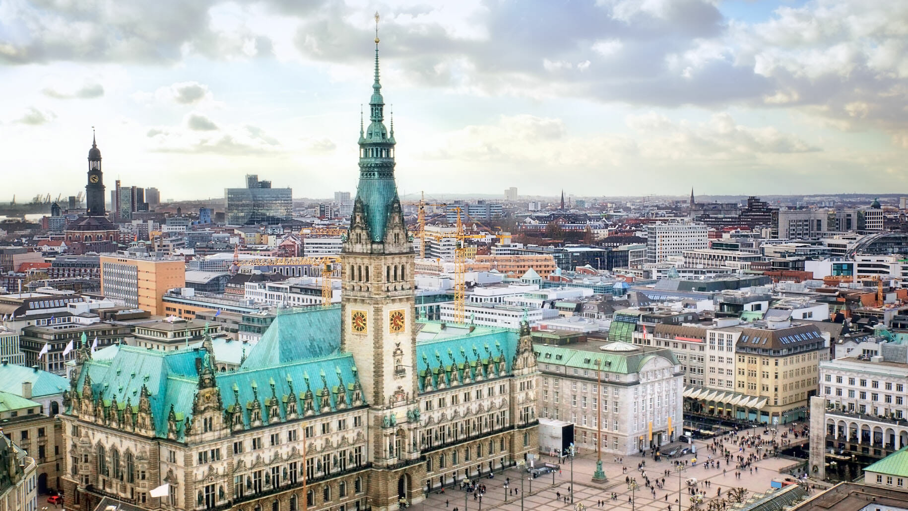 Hamburg panorama photo | Phrase