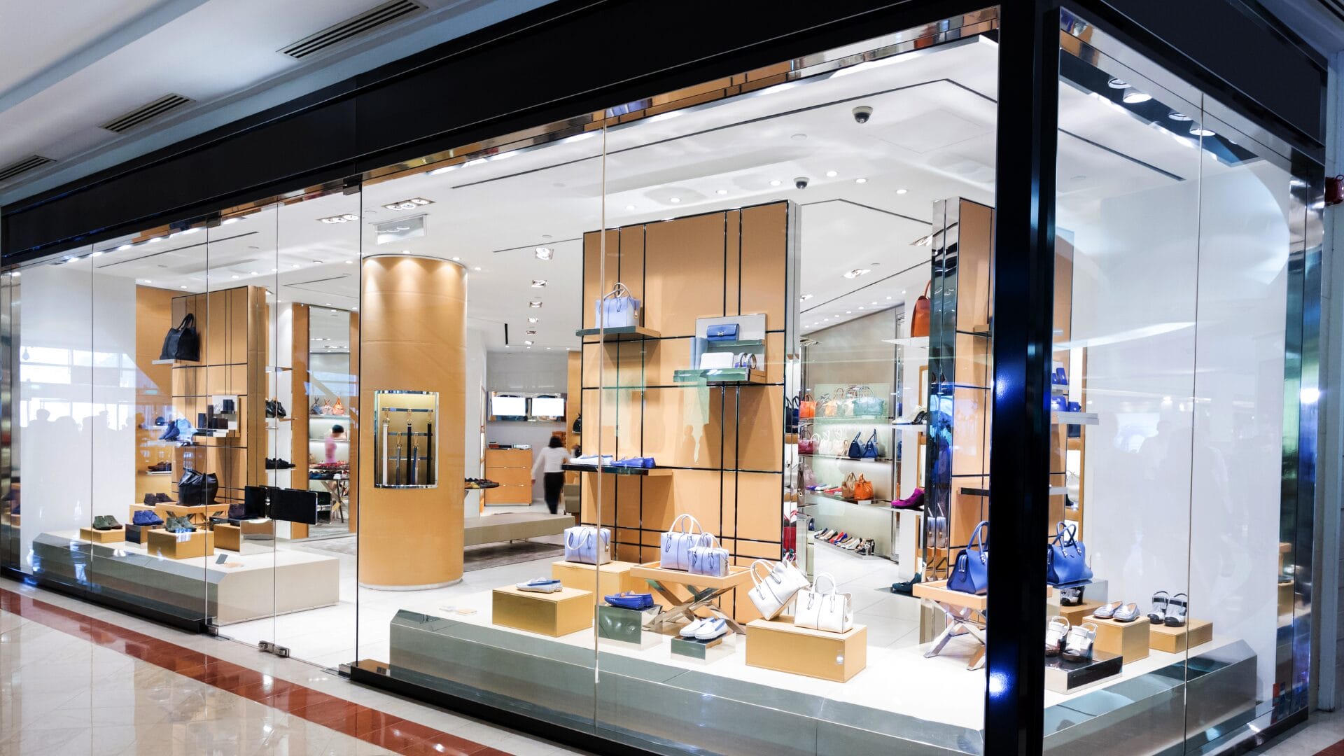 Retail’s AI dilemma: smarter, faster, But still missing the human touch?